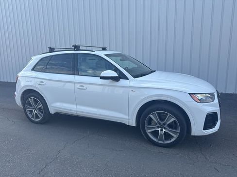 Used 2025 Audi Q5 2.0T Premium image 2