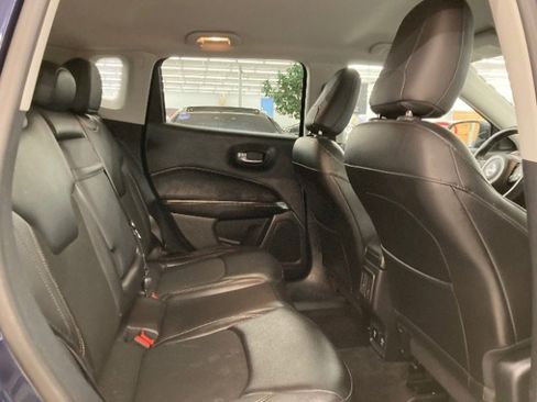 Used 2018 Jeep Compass Latitude w/ Popular Equipment Group image 13