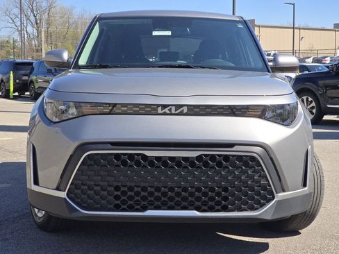 Used 2023 Kia Soul S FWD image 9