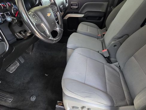 Used 2018 Chevrolet Silverado 1500 LT AWD/4WD image 7
