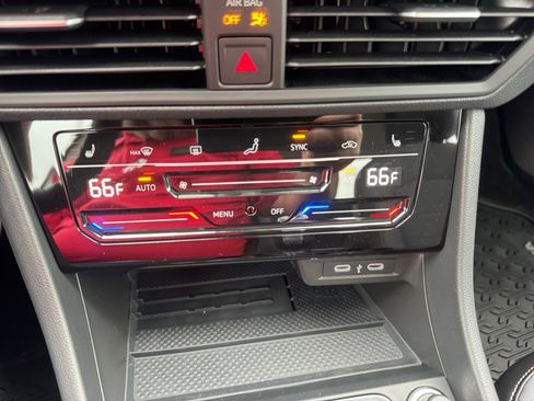 New 2026 Volkswagen Jetta SE image 18