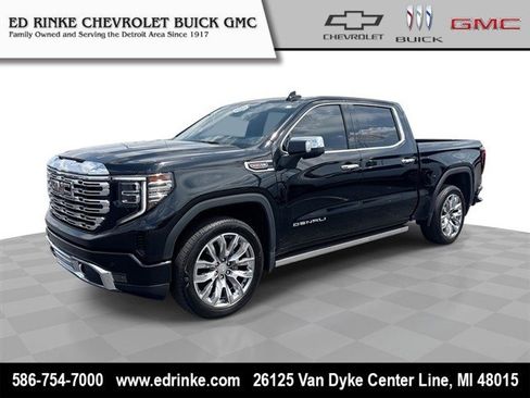 Used 2024 GMC Sierra 1500 Denali w/ Denali Reserve Package AWD/4WD image 1