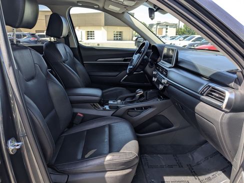 Used 2022 Kia Telluride S AWD/4WD image 36
