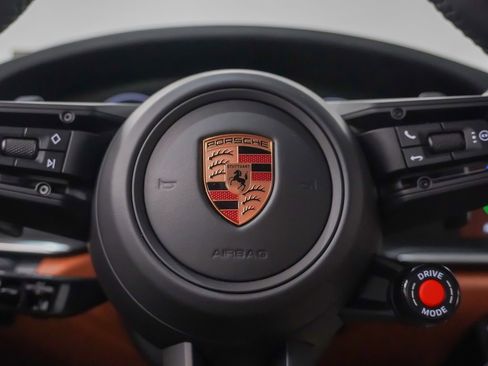 New 2026 Porsche 911 Carrera 4S image 24