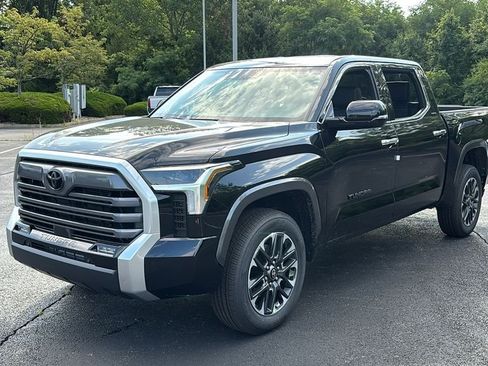New 2026 Toyota Tundra Limited AWD/4WD image 2