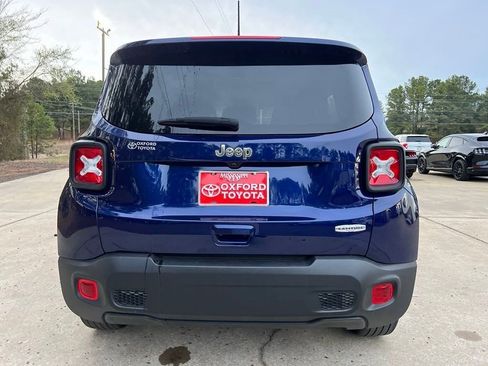 Used 2021 Jeep Renegade Latitude image 29