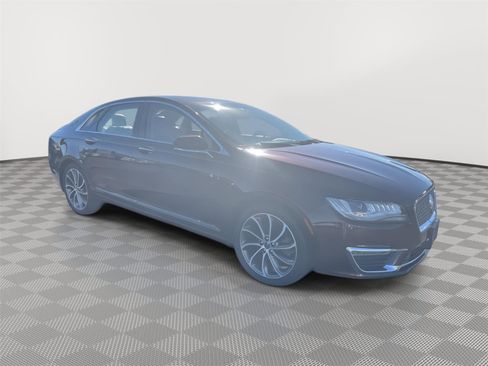 Used 2018 Lincoln MKZ Premiere w/ Magnetic Appearance Package image 3