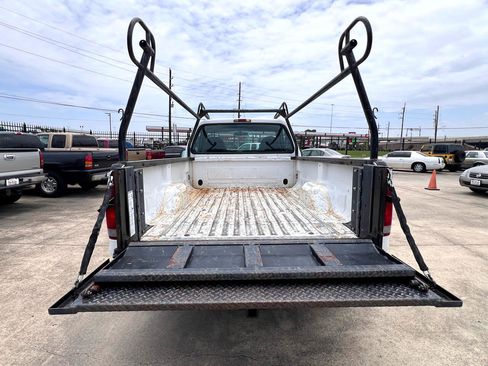 Used 2002 Ford F250 XL image 39