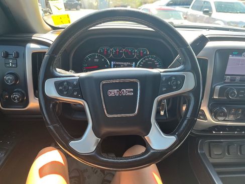 Used 2018 GMC Sierra 1500 SLT AWD/4WD image 17