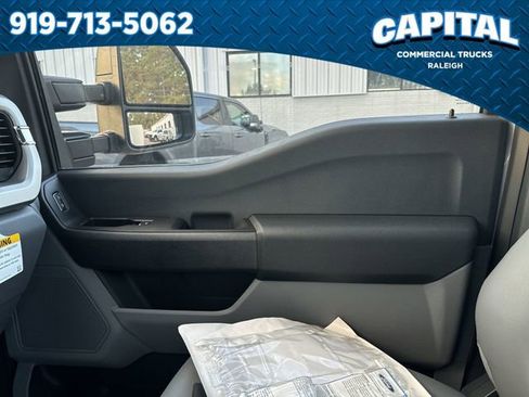 New 2024 Ford F550 4x4 Regular Cab Super Duty image 27