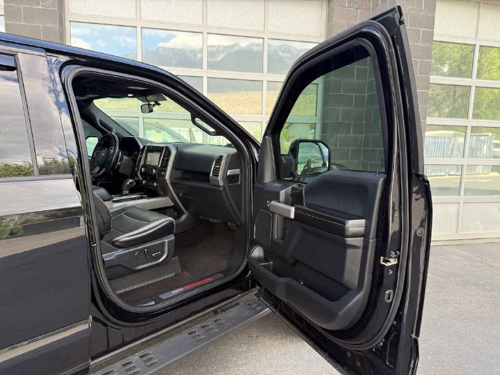 Used 2018 Ford F150 Raptor w/ Equipment Group 802A Luxury AWD/4WD image 45