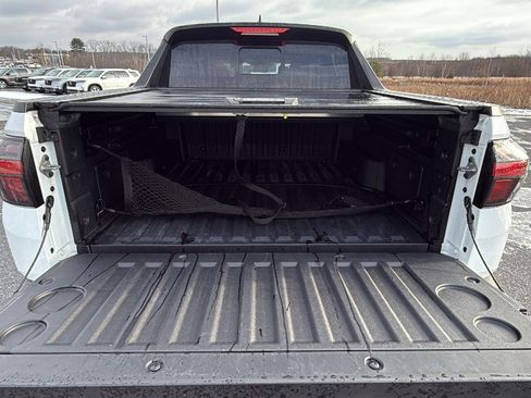 Used 2022 Hyundai Santa Cruz SEL Premium image 22