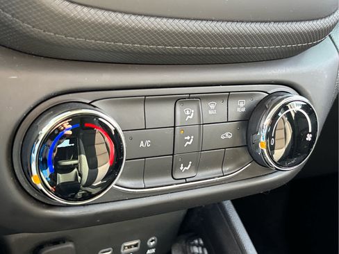 Certified 2023 Chevrolet TrailBlazer LS FWD image 14