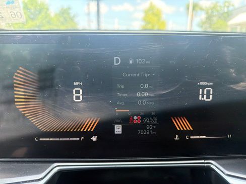 Used 2024 Kia Sorento EX FWD image 2