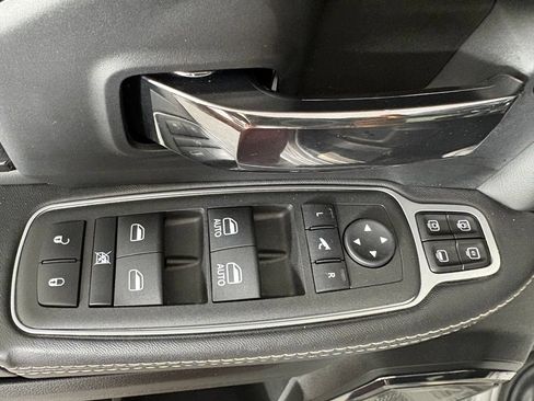 Used 2024 RAM 2500 Limited AWD/4WD image 20