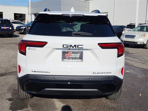 New 2026 GMC Terrain Elevation w/ Elevation Premium Package image 4