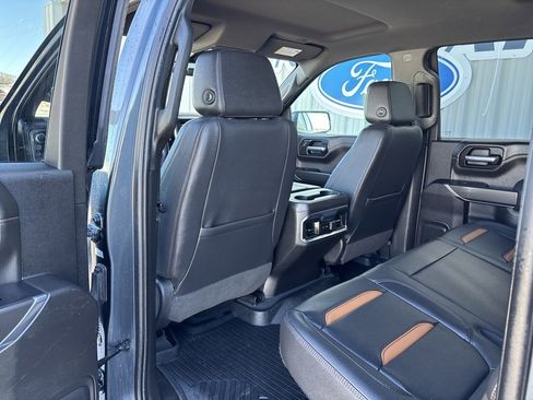 Used 2022 GMC Sierra 1500 AT4 image 28