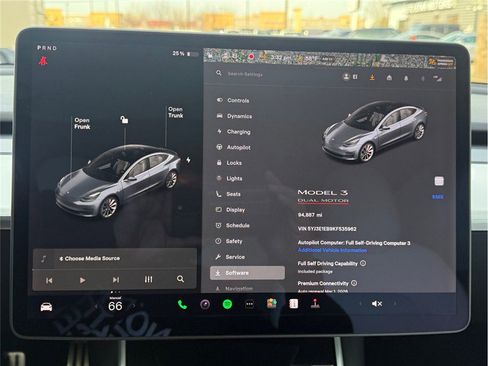 Used 2019 Tesla Model 3 Performance image 16