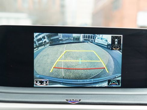 Used 2021 Lexus RX 350L 350L Luxury w/ Premium Package image 32