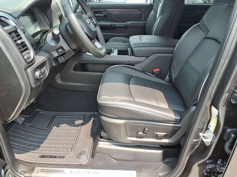 New 2026 RAM 2500 Limited AWD/4WD image 12
