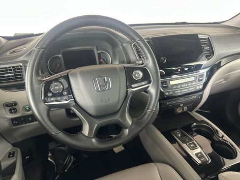 Used 2022 Honda Pilot Touring image 23