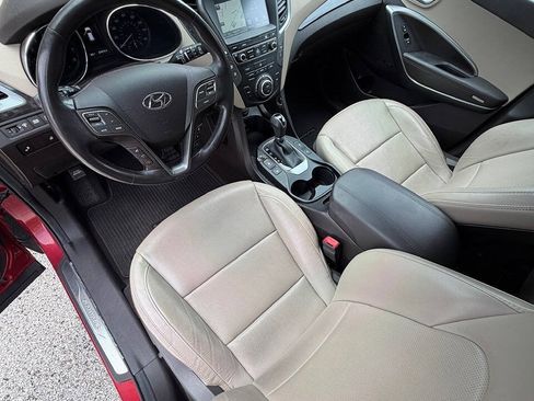 Used 2017 Hyundai Santa Fe Sport w/ 2.4L Tech Package 04 AWD/4WD image 31