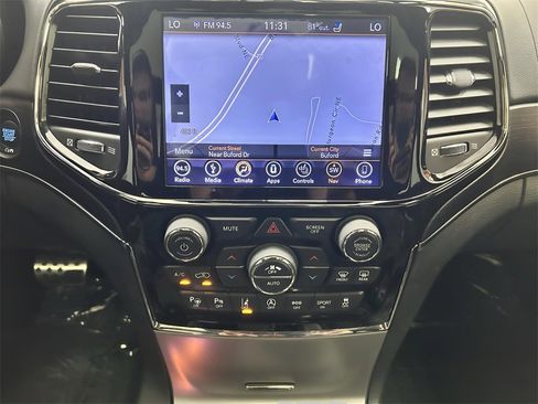 Used 2019 Jeep Grand Cherokee High Altitude image 17