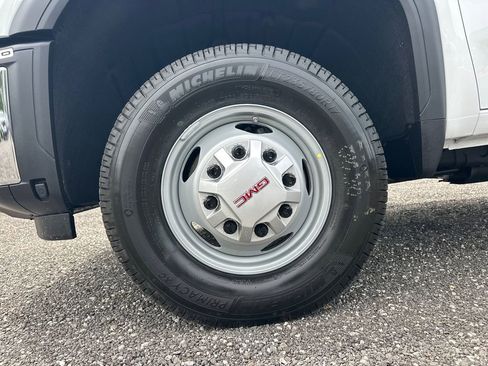 New 2026 GMC Sierra 3500 Pro w/ Convenience Package AWD/4WD image 12