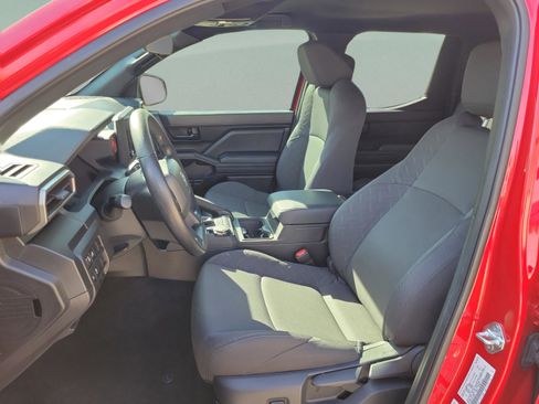 Certified 2025 Toyota Tacoma SR AWD/4WD image 9
