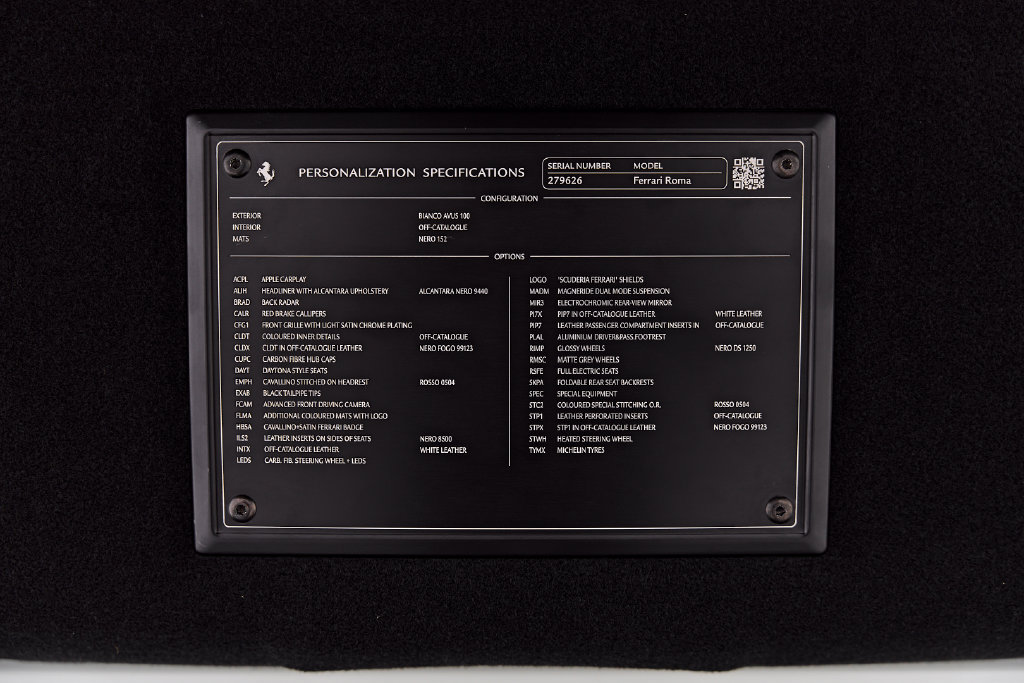 Used 2022 Ferrari Roma RWD image 3