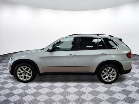 Used 2014 BMW X1 xDrive28i image 2