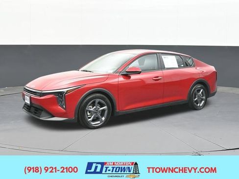 Used 2025 Kia K4 FWD image 7