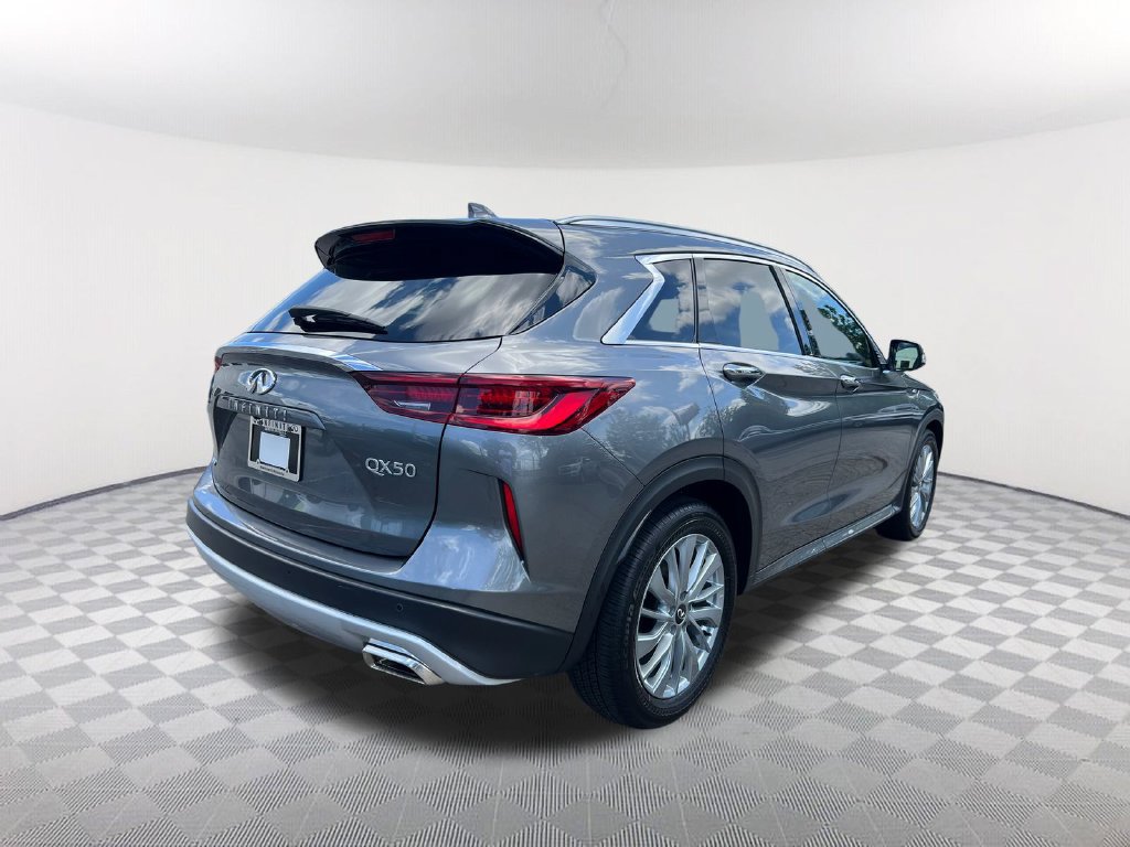 Used 2025 INFINITI QX50 Luxe AWD/4WD image 5