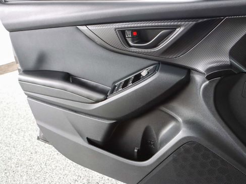 Used 2021 Subaru Crosstrek 2.0i Premium w/ Moonroof Package image 22