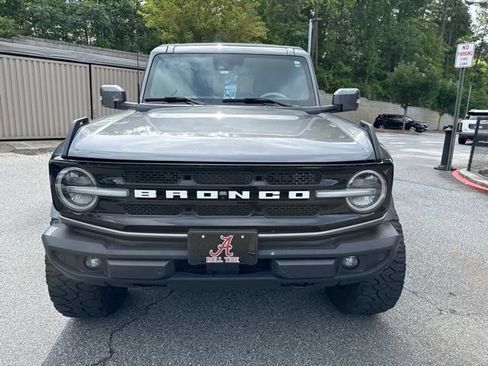 Used 2023 Ford Bronco Outer Banks AWD/4WD image 2