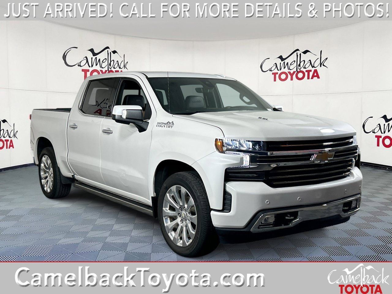 Used 2019 Chevrolet Silverado 1500 High Country w/ Technology Package AWD/4WD image 1