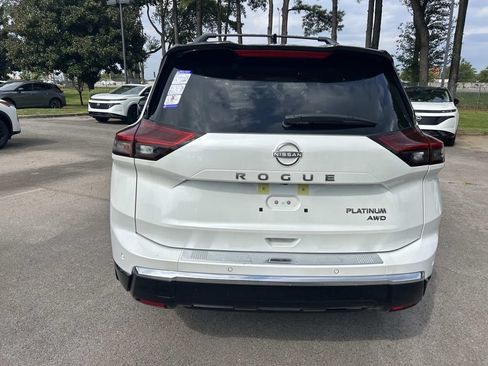 New 2026 Nissan Rogue Platinum w/ Platinum Premium Package AWD/4WD image 6