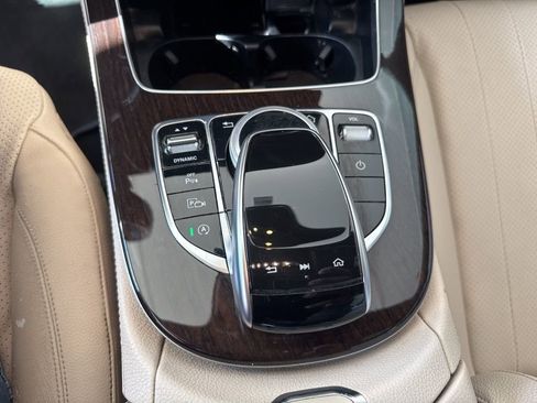 Used 2019 Mercedes-Benz E 300 image 15