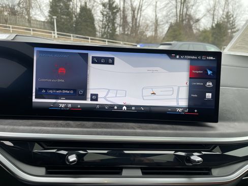 Certified 2025 BMW X7 M60i w/ Executive Package image 13