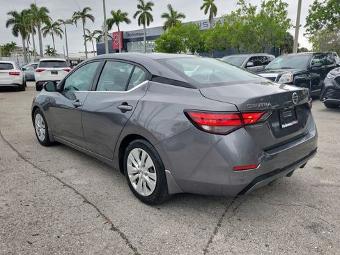 Certified 2021 Nissan Sentra S image 5