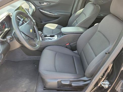 Used 2023 Chevrolet Malibu LS FWD image 3
