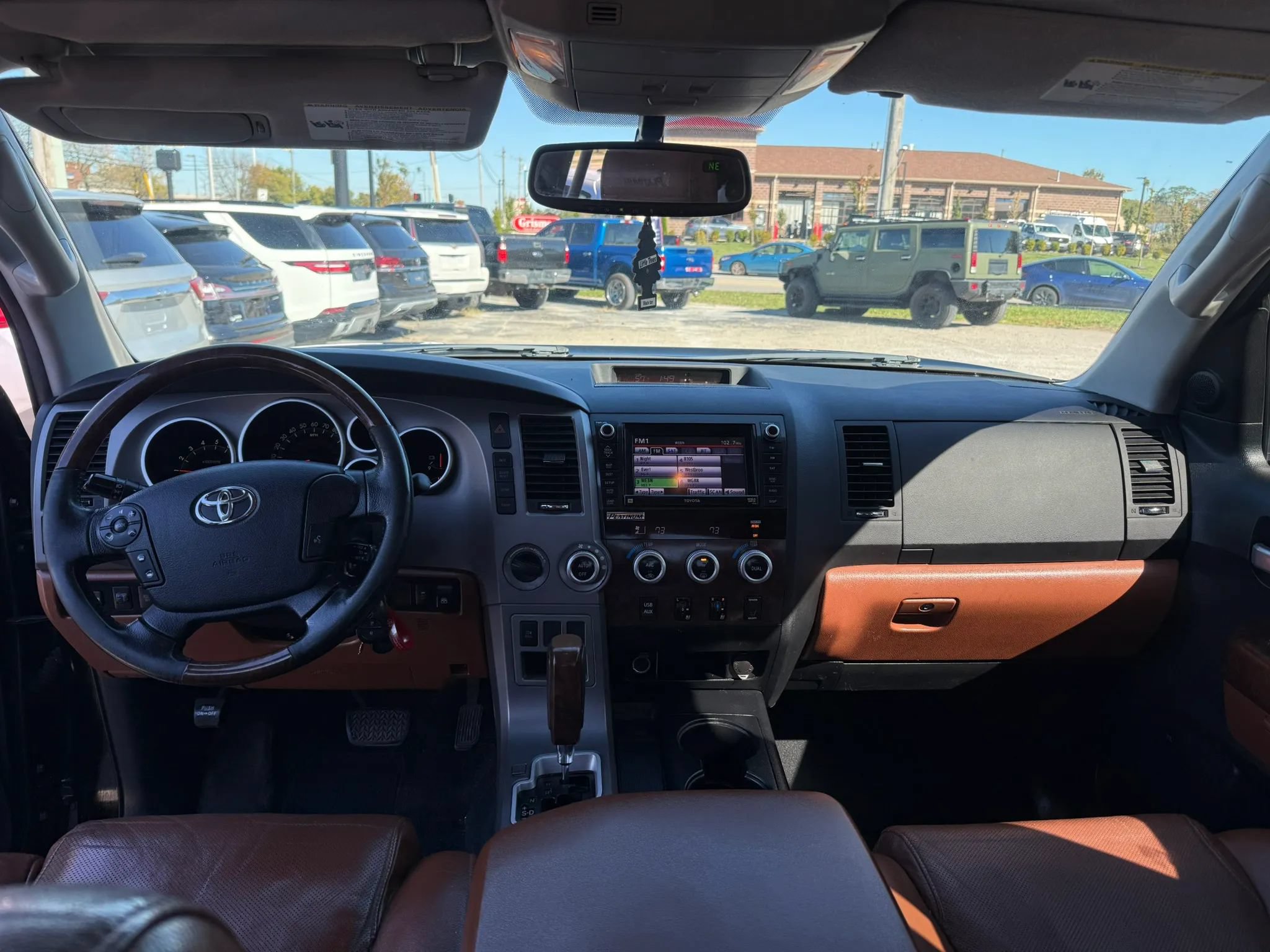 Used 2012 Toyota Tundra Limited w/ Platinum Pkg AWD/4WD image 20