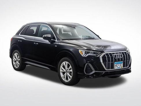 Used 2022 Audi Q3 2.0T Premium Plus AWD/4WD image 7