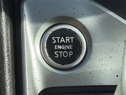 Used 2019 Nissan Altima 2.5 SV image 19