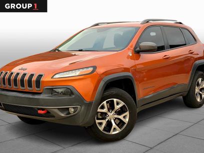 Used 2014 Jeep Cherokee Trailhawk w/ Comfort/Convenience Group