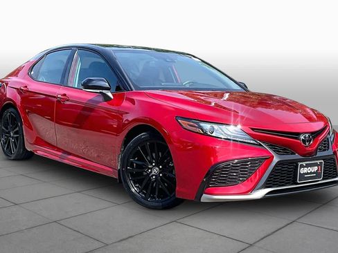 Certified 2023 Toyota Camry XSE w/ Cold Weather Package FWD image 3