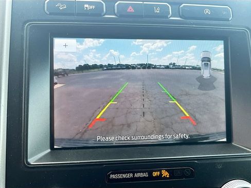 Used 2021 Ford Expedition XLT AWD/4WD image 13