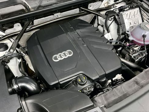 Used 2025 Audi Q5 2.0T Premium w/ Convenience Plus Package image 34