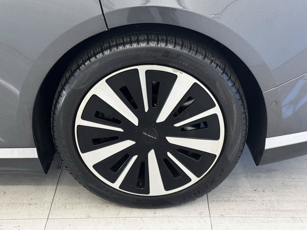 Used 2023 Lucid Air Grand Touring AWD/4WD image 34