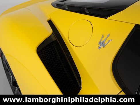 Used 2023 Maserati MC20 Coupe image 33